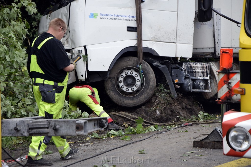 Schwerer VU A 3 Rich Oberhausen Hoehe AK Leverkusen P507.JPG - Miklos Laubert